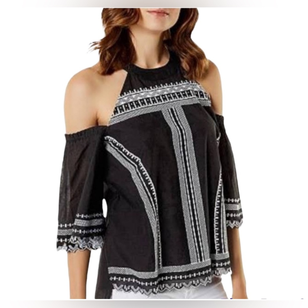 Karen Millen black with white Embroidered Cold Shoulder cotton blouse Size 4 NWT